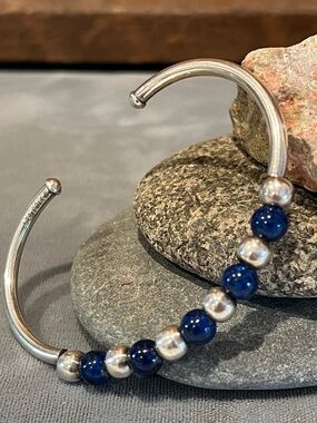 Silpada Sterling Silver 925 cuff bracelet blue sodalite & sterling silver beads